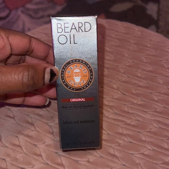 beard guyz Other - Beard guyz beard oil